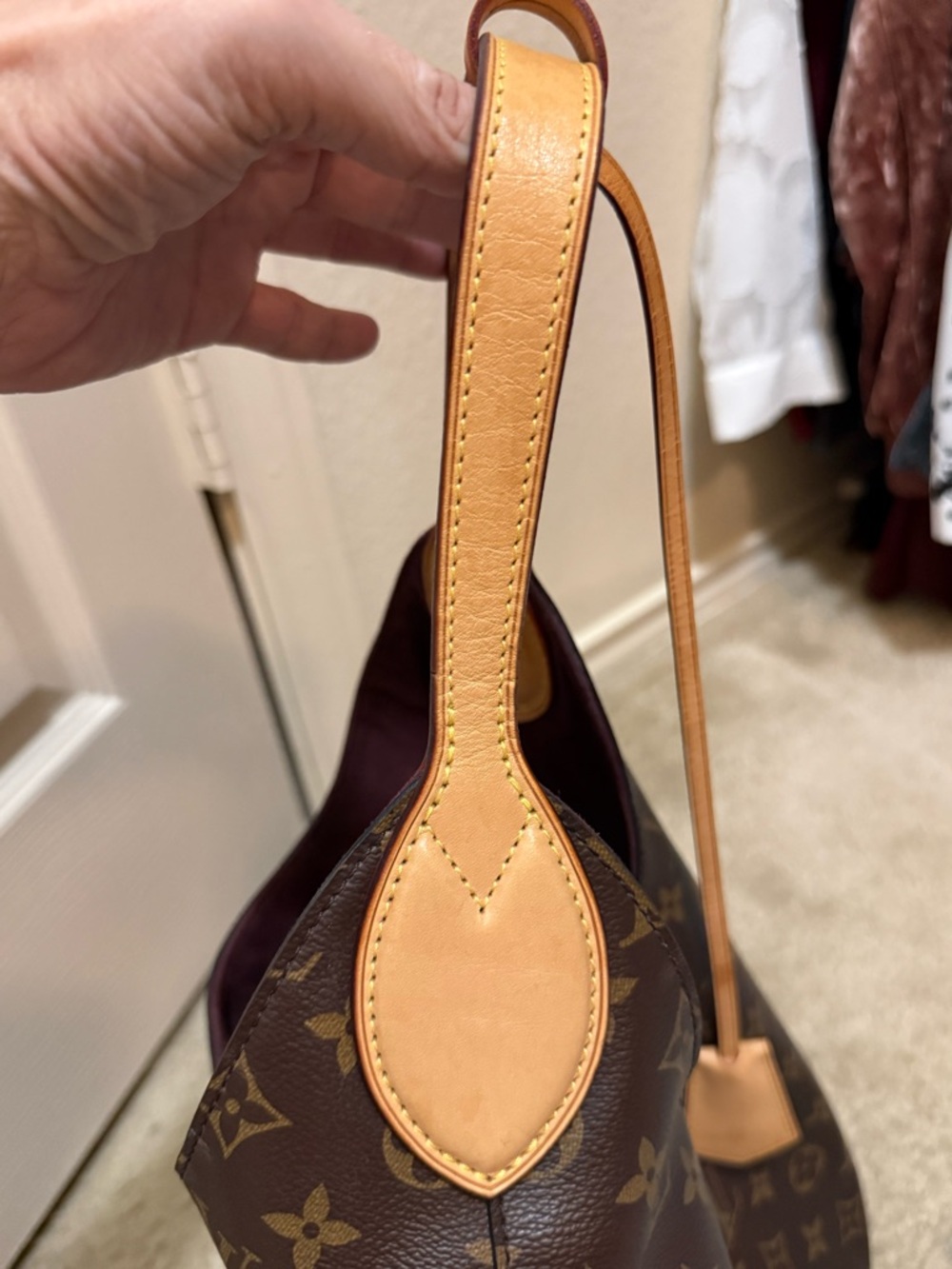 Louis Vuitton Monogram Canvas Hobo Shoulder Bag in Brown and Tan - Picture 3 of 8